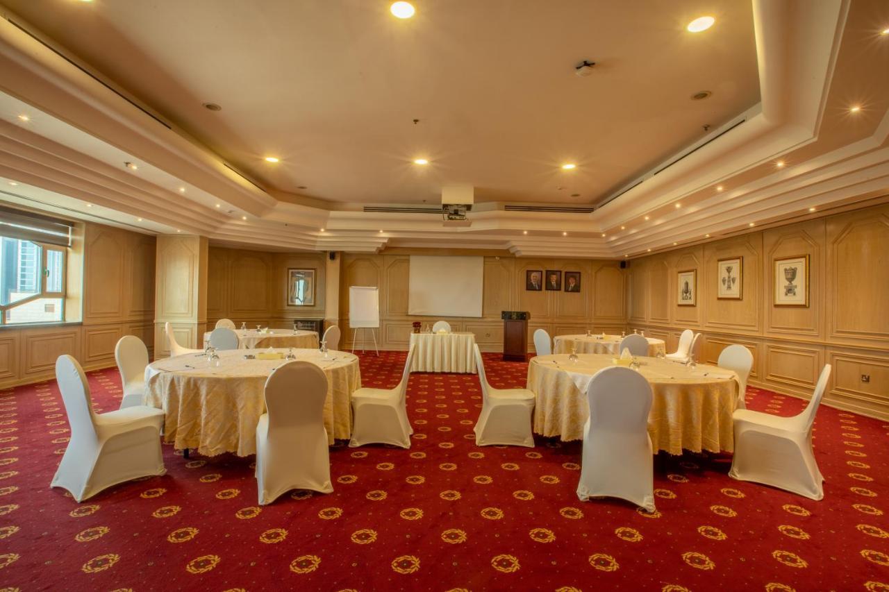 Bristol Hotel Амман Екстер'єр фото Meeting room