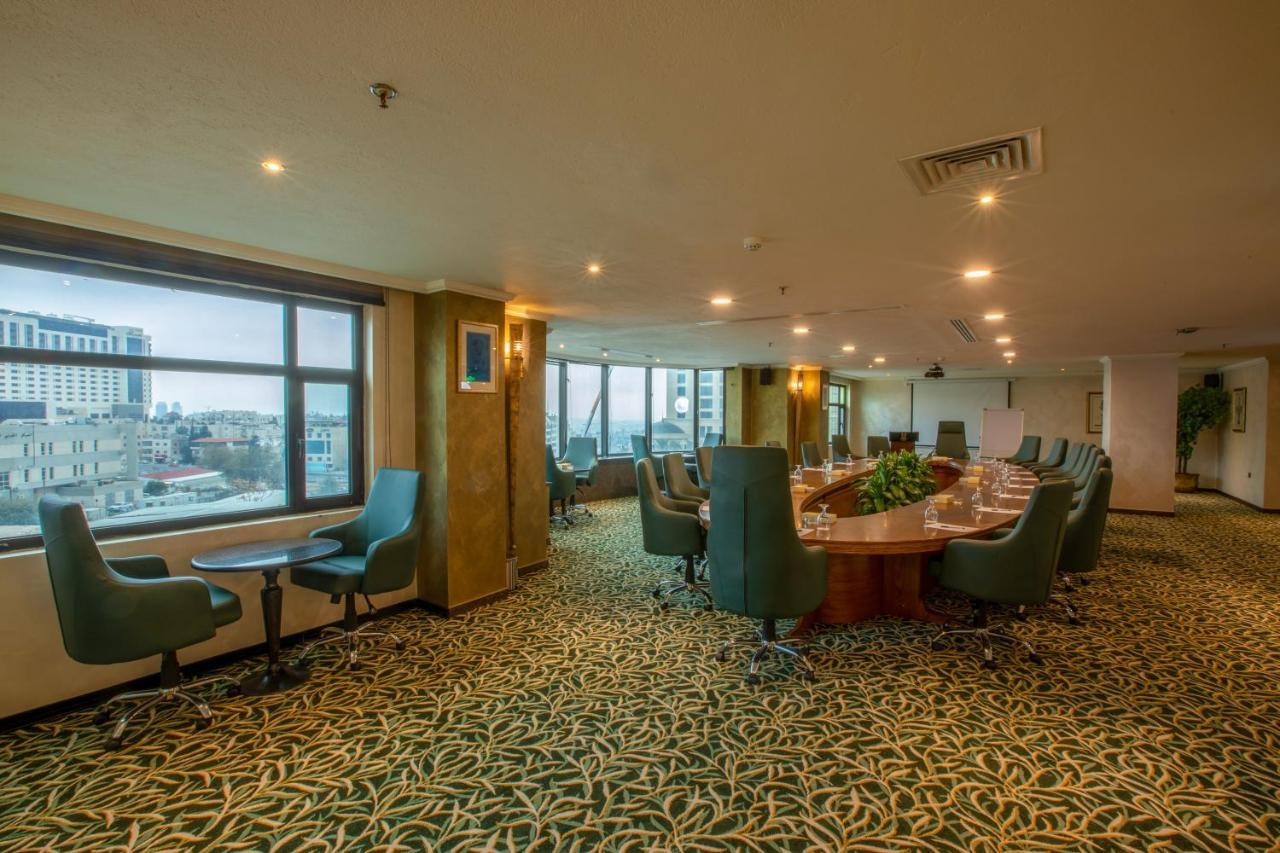Bristol Hotel Амман Екстер'єр фото Meeting room