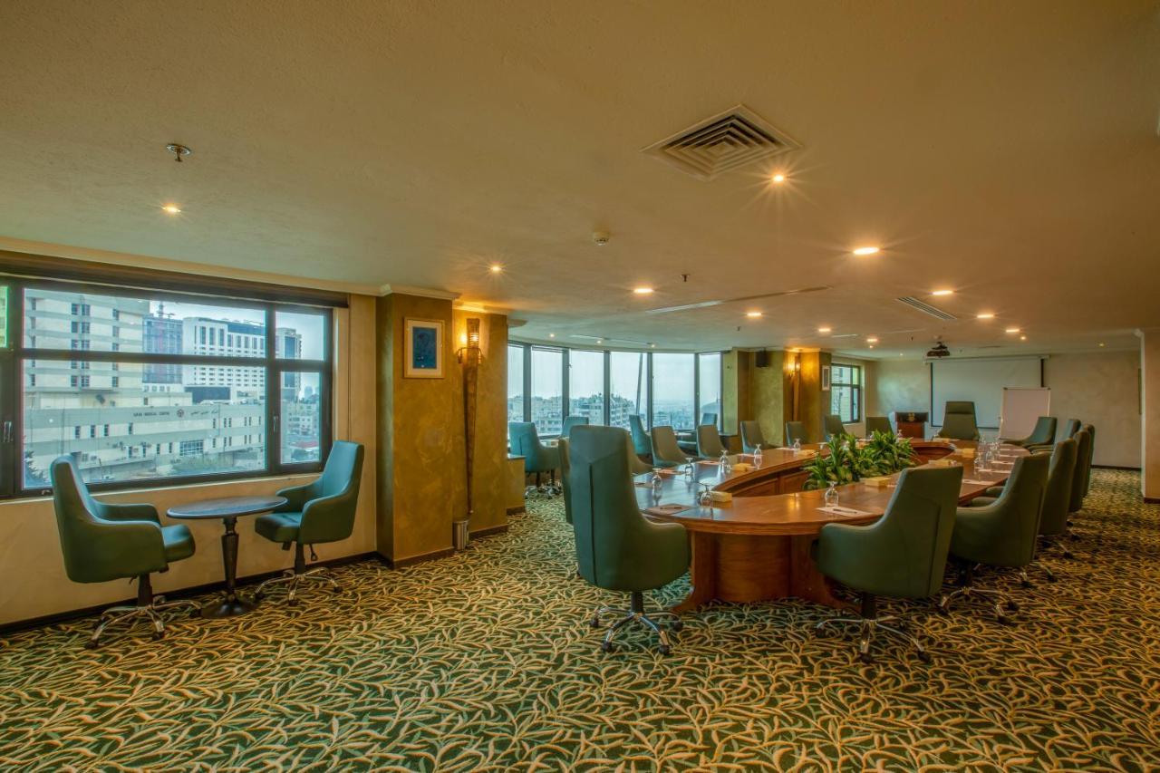 Bristol Hotel Амман Екстер'єр фото Meeting room