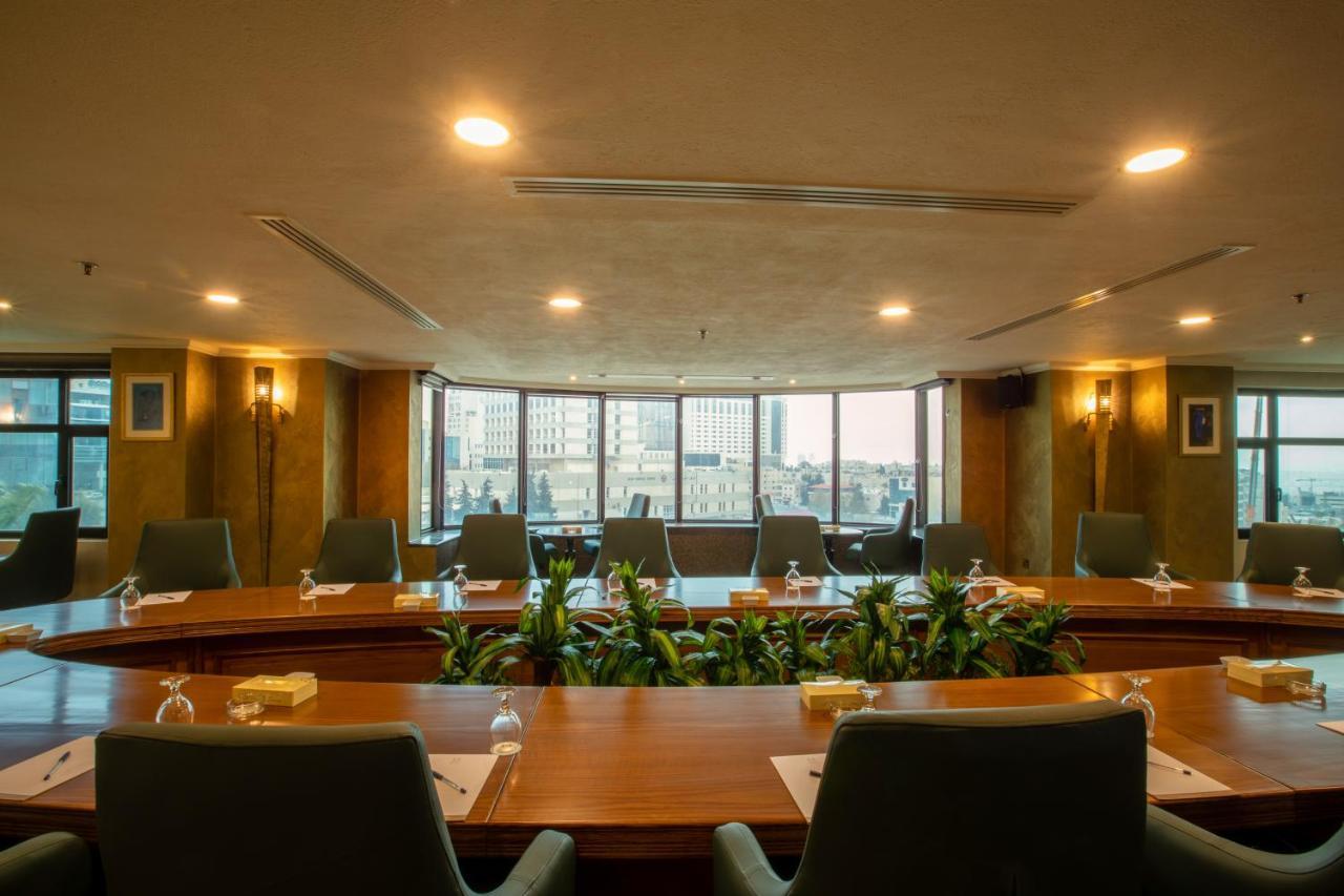 Bristol Hotel Амман Екстер'єр фото Boardroom