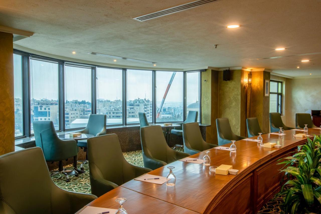 Bristol Hotel Амман Екстер'єр фото Meeting room