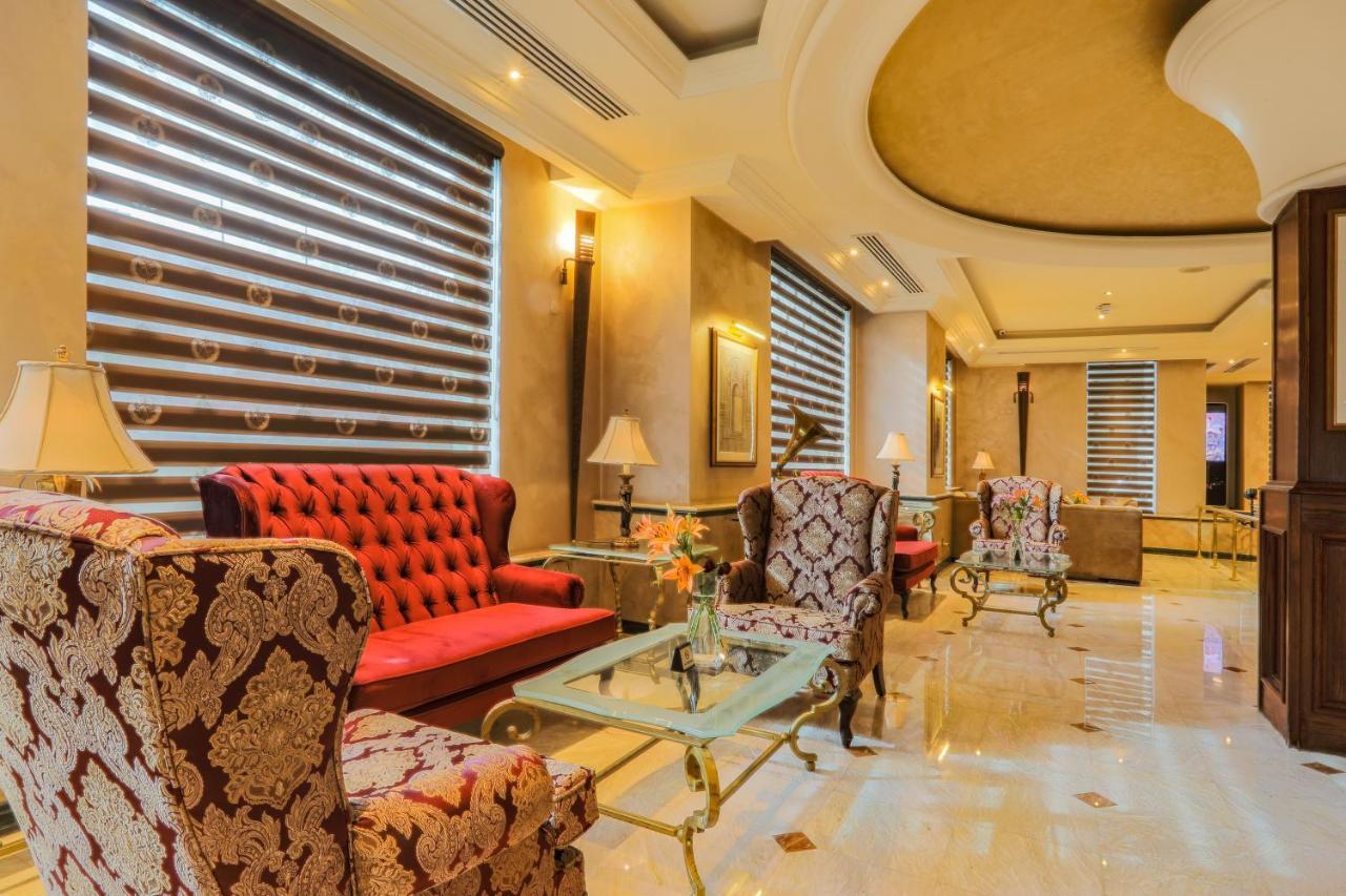 Bristol Hotel Амман Екстер'єр фото Lobby