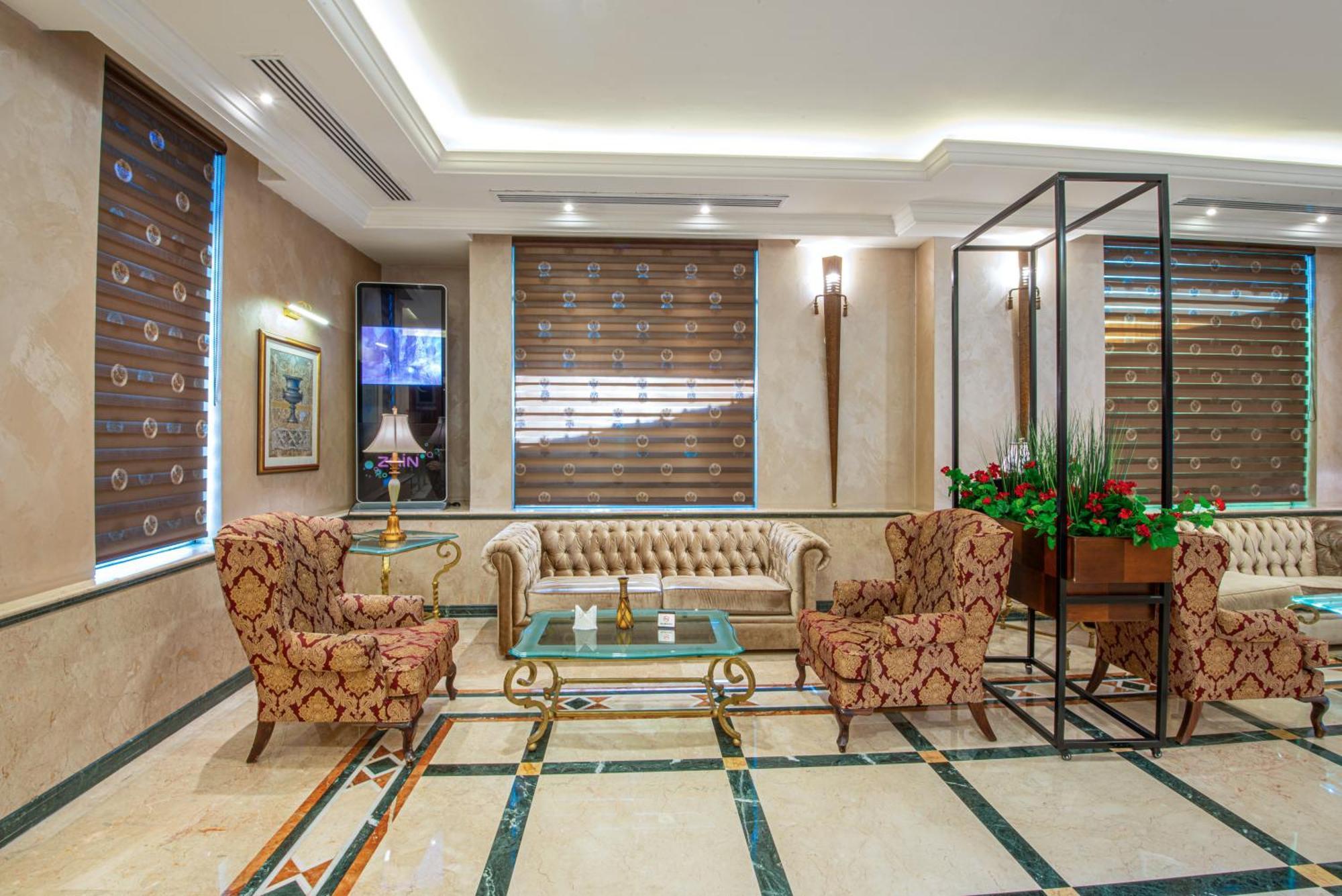 Bristol Hotel Амман Екстер'єр фото Lobby